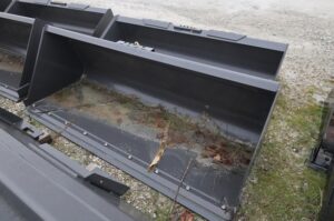 Bucket-NEW-HOLLAND-74680