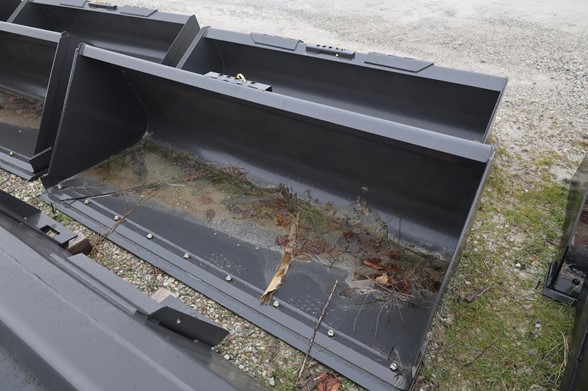 Bucket-NEW-HOLLAND-74680