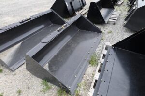 Bucket-NEW-HOLLAND-78-LPE-74678-2