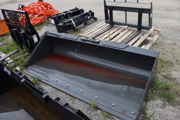 Bucket-NEW-HOLLAND-84-LPE-75573