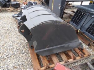 Bucket-NEW-HOLLAND-HOE-BUCKET-36-56744-1