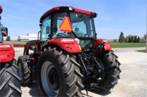 CASE-IH-FARMALL-110C-74689-2