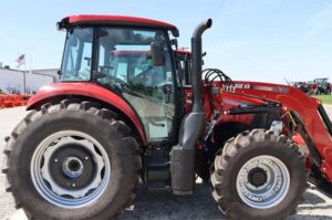 CASE-IH-FARMALL-110C-74689-5