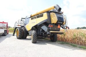 CLAAS-LEXION-730-75778-9