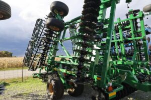 GREAT-PLAINS-HT1100-30-77309-4