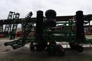 GREAT-PLAINS-VT1100-25-76437-2