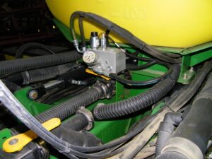 JOHN-DEERE-1770NT-13