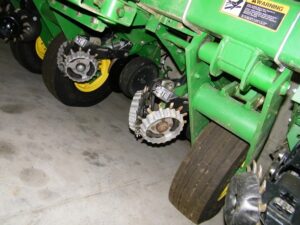 JOHN-DEERE-1770NT-18