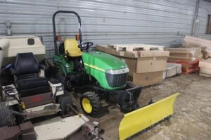 JOHN-DEERE-2305-72980-1