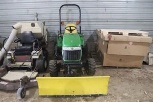 JOHN-DEERE-2305-72980-2