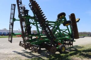 JOHN-DEERE-2623VT-74163-2