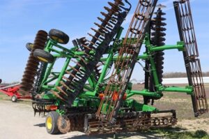 JOHN-DEERE-2623VT-74163-4