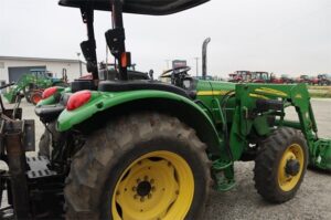 JOHN-DEERE-5425-74952-4