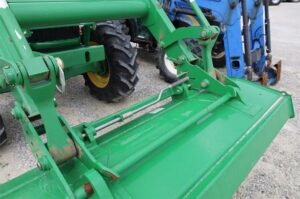 JOHN-DEERE-6100D-73714-2