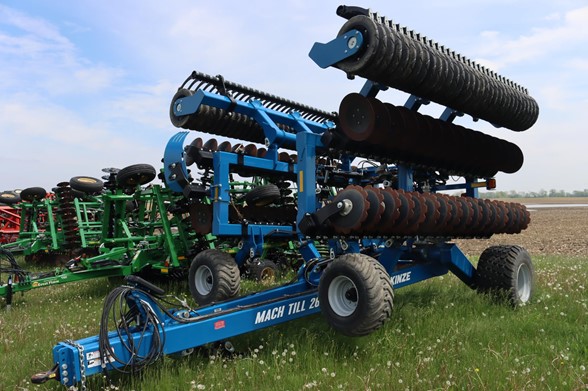 KINZE-MACH-TILL-261-70066