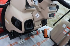 KIOTI-RX7340-77052-6