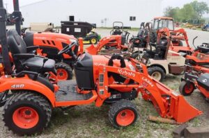 KUBOTA-BX2380-74681-1