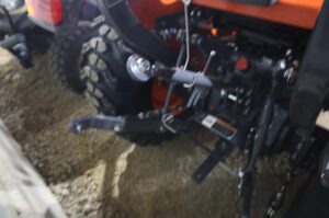 KUBOTA-L2502HST-77370-2