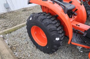 KUBOTA-L3302HST-77329-6