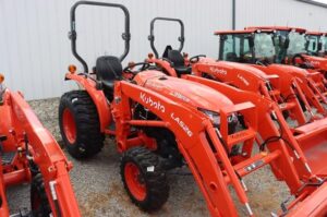 KUBOTA-L3902HST-75772-1