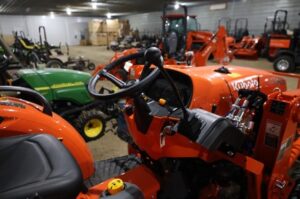 KUBOTA-L3902HST-75787-4