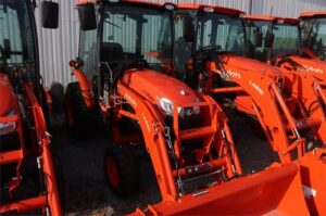 KUBOTA-LX2620HSDC-74990-1