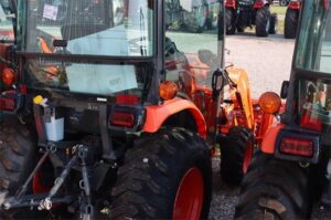 KUBOTA-LX2620HSDC-74990-2