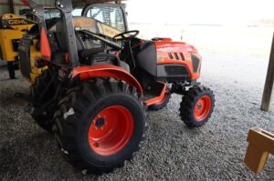 KUBOTA-LX3310HSD-70766-3