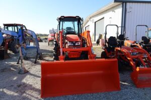 KUBOTA-M7060HDC12-75910-1