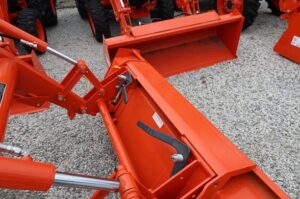 KUBOTA-MX6000HST-75964-2