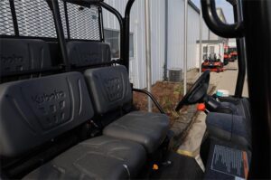 KUBOTA-RTVX1140W-75139-3