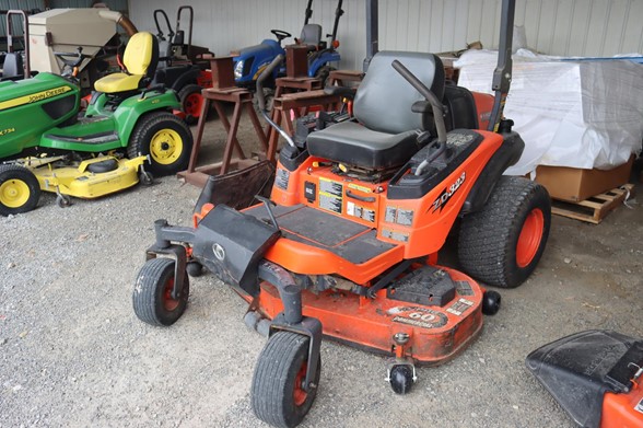 KUBOTA-ZD323-77170