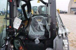 NEW-HOLLAND-C327-76796-5