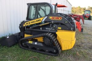 NEW-HOLLAND-C330-75522-3