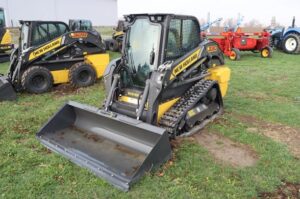 NEW-HOLLAND-C330-75603-1