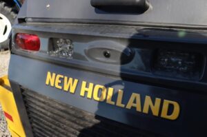 NEW-HOLLAND-C332-75572-4