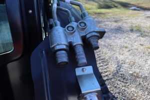 NEW-HOLLAND-C332-75572-6