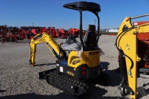 NEW-HOLLAND-E17C-76030-4