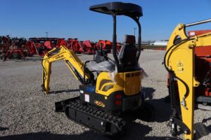 NEW-HOLLAND-E17C-76030-4
