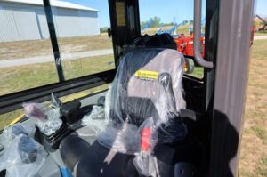 NEW-HOLLAND-E37C-75068-6