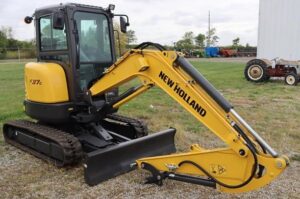 NEW-HOLLAND-E37C-75509-3