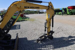 NEW-HOLLAND-E37C-78107-4