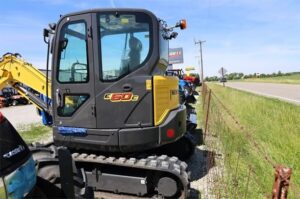 NEW-HOLLAND-E60C-75116-2