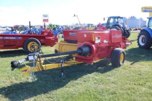 NEW-HOLLAND-HAYLINER-275-75079