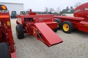 NEW-HOLLAND-HAYLINER-275-PLUS-75929-3