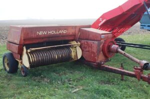 NEW-HOLLAND-HAYLINER-320-75237-2