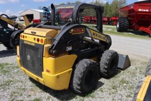 NEW-HOLLAND-L220-77100-3