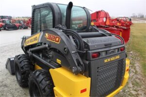 NEW-HOLLAND-L320-73294-3