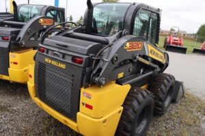 NEW-HOLLAND-L320-75501-3