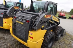 NEW-HOLLAND-L320-75501-3